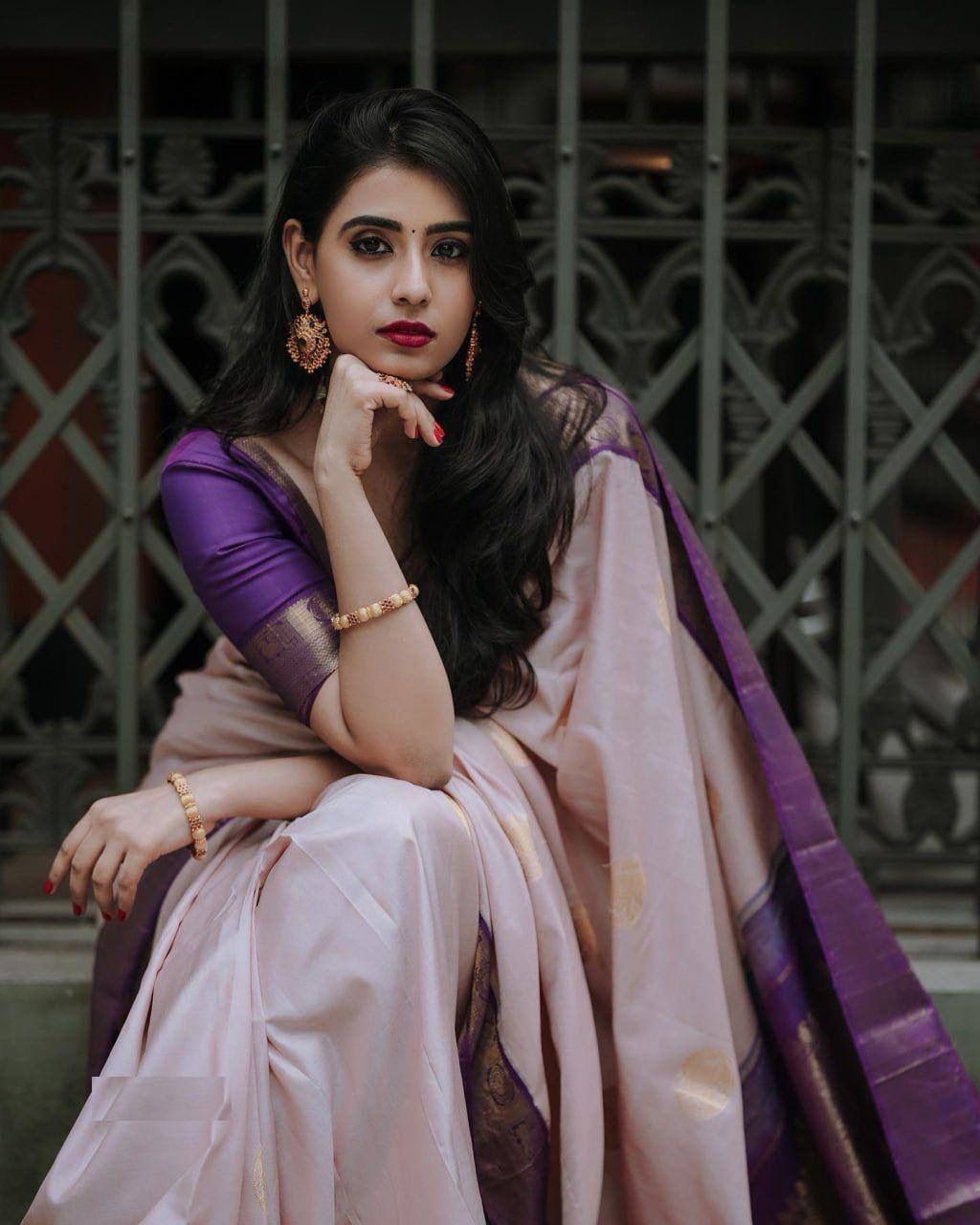 Marvellous Baby PInk Soft Banarasi Silk Saree With Unique Blouse Piece