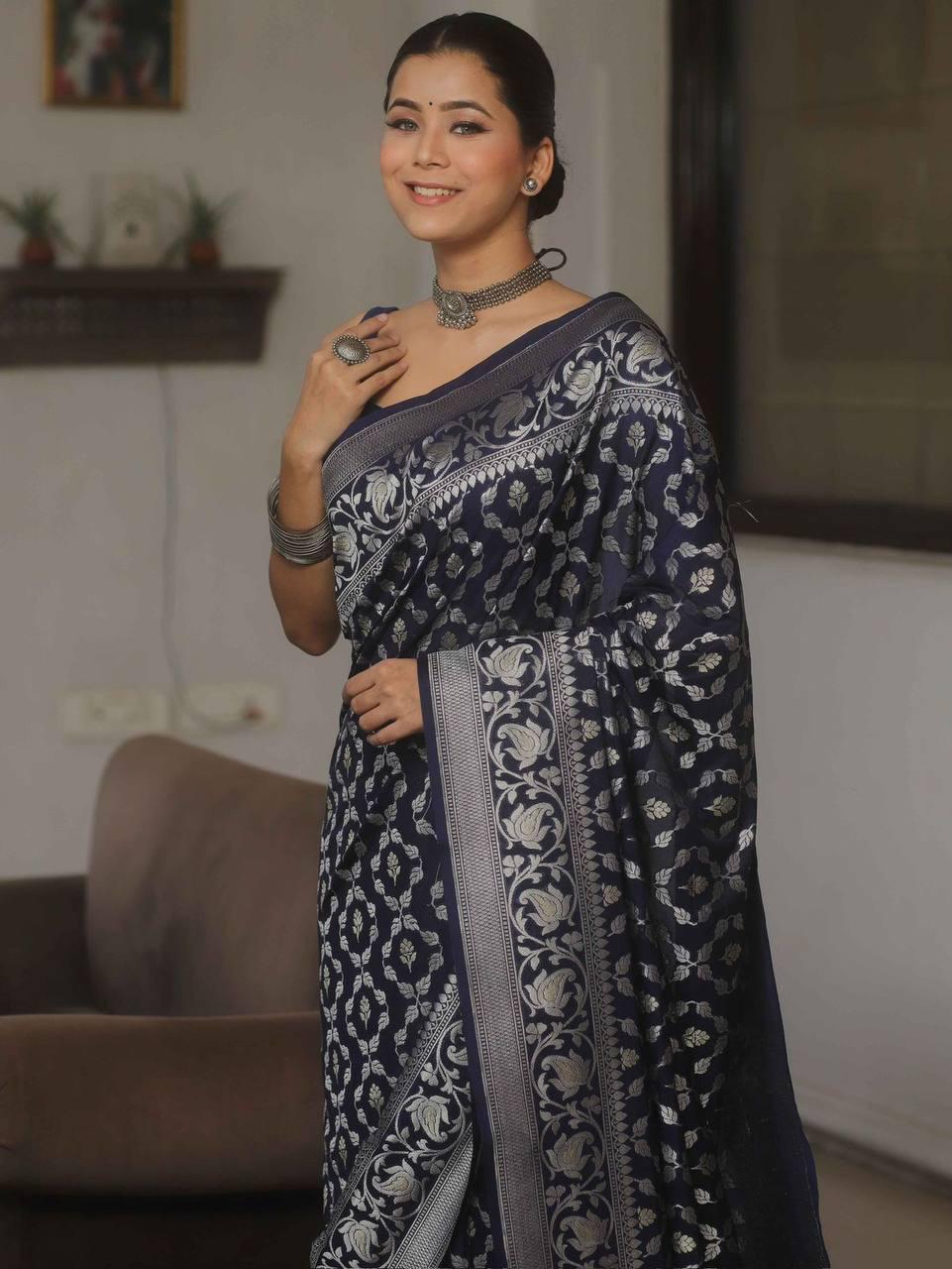 Seraglio Navy Blue Banarasi Silk Saree With Pleasurable Blouse Piece
