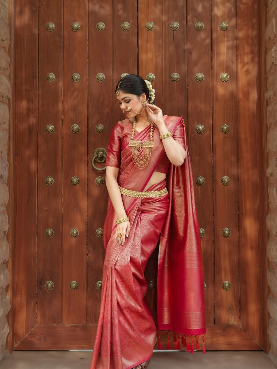 Prettiest Red Soft Silk Saree With Delectable Blouse Piece