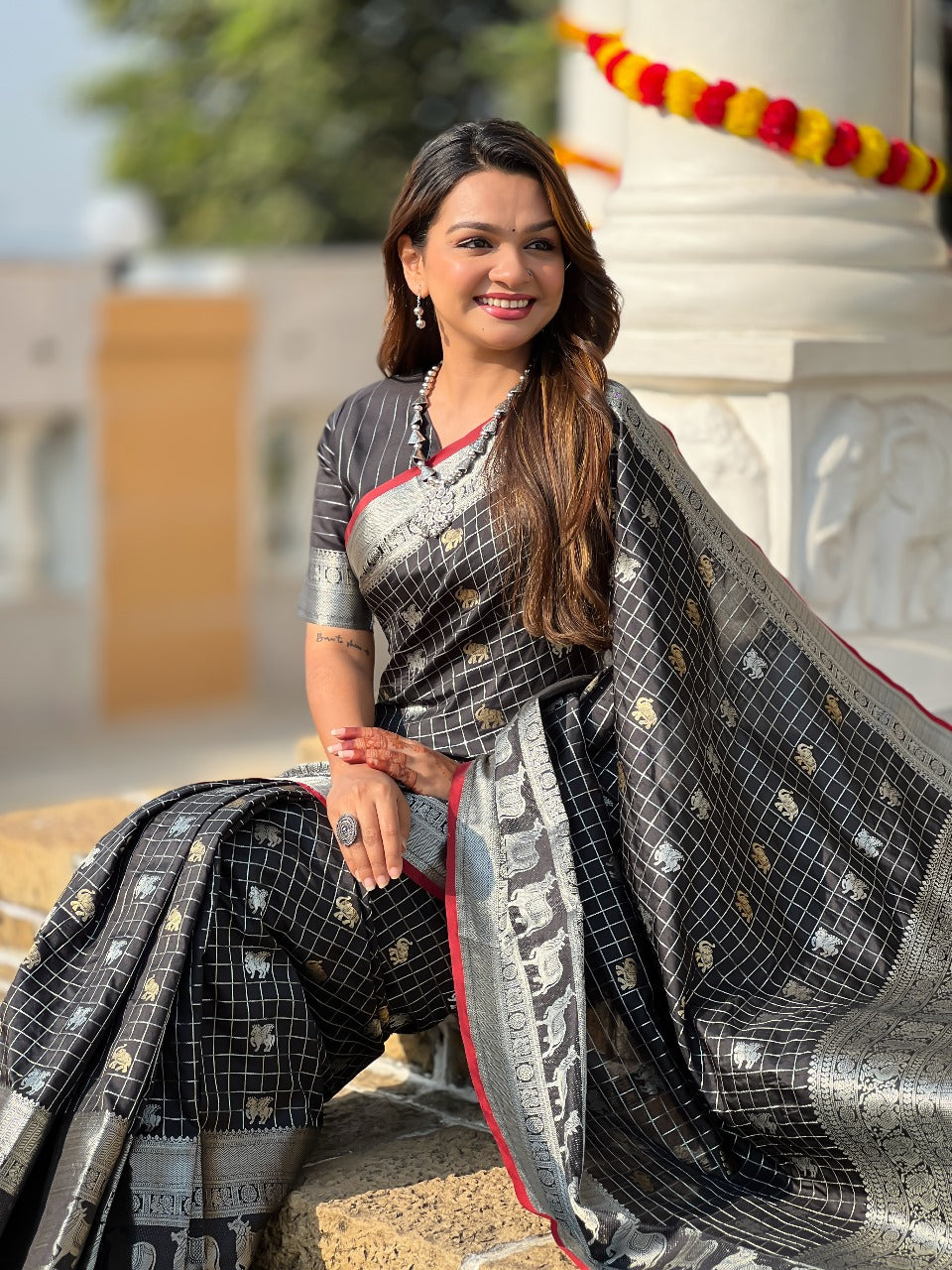 Moiety Black Soft Silk Saree With Marvellous Blouse Piece