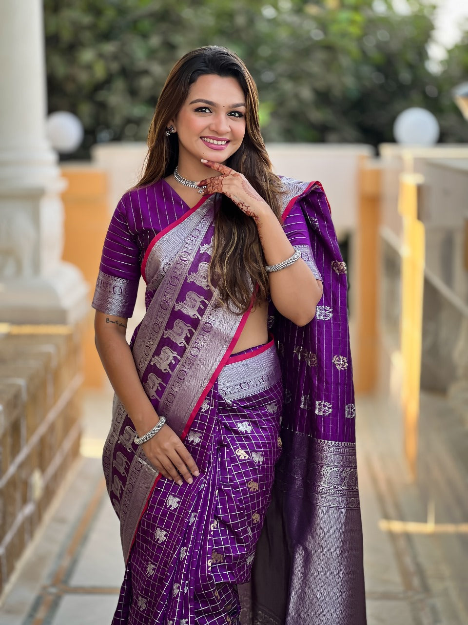A glam Purple Soft Silk Saree With Lovely Blouse Piece