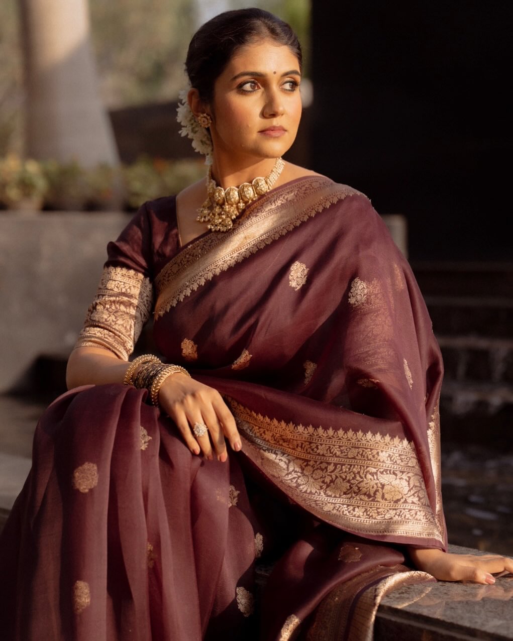Beautiful Wine Soft Silk Saree With Sizzling Blouse Piece