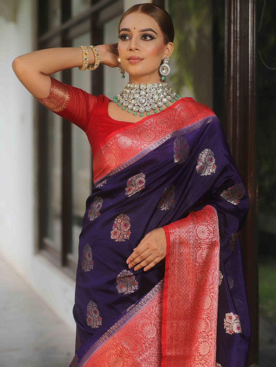 Demure Navy Blue Soft Silk Saree With Confounding Blouse Piece