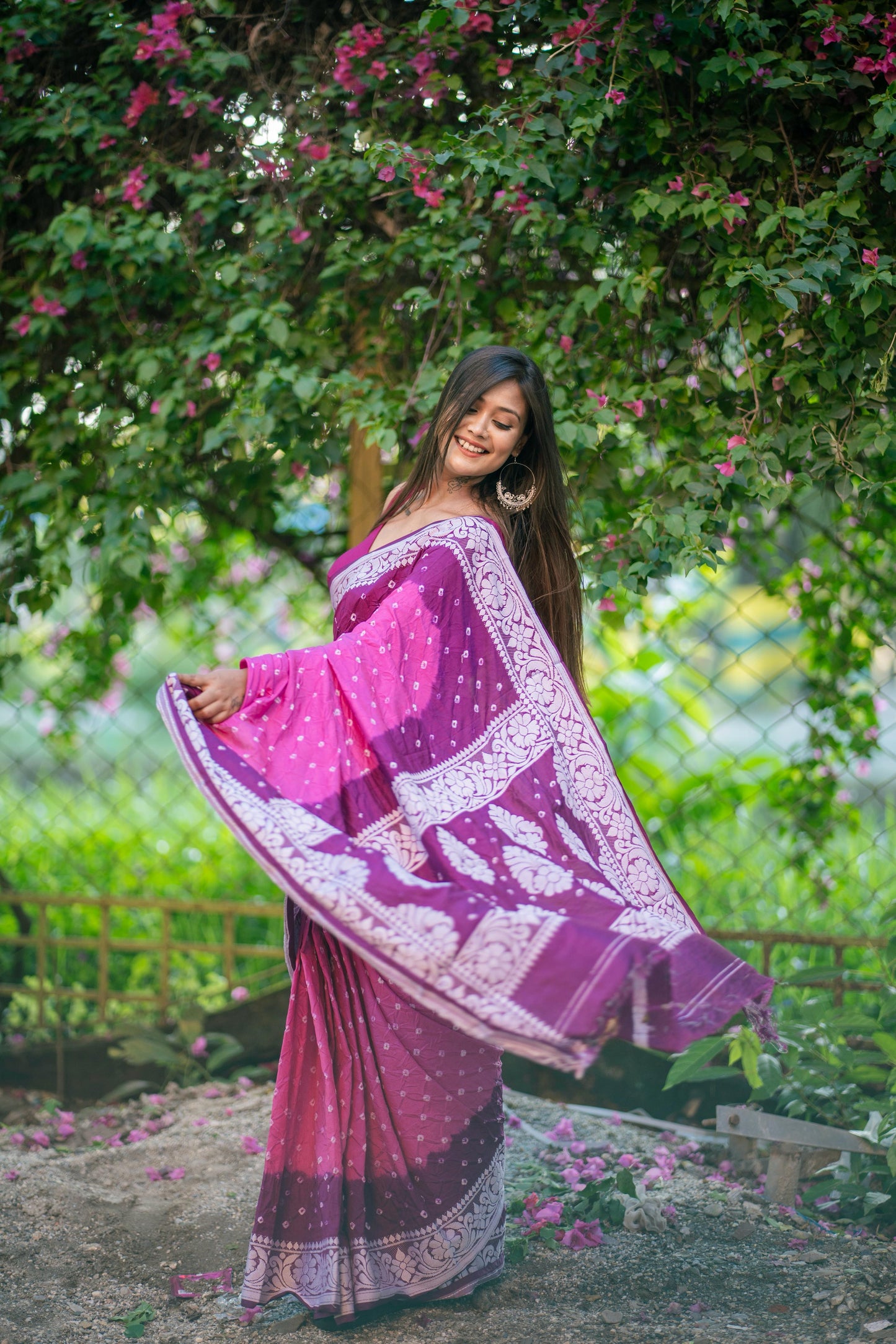 Desirable Pink Dola Silk Saree With Prettiest Blouse Piece