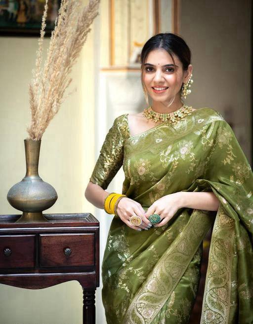 Appealing Mehndi Soft Silk Saree With Gorgeous Blouse Piece