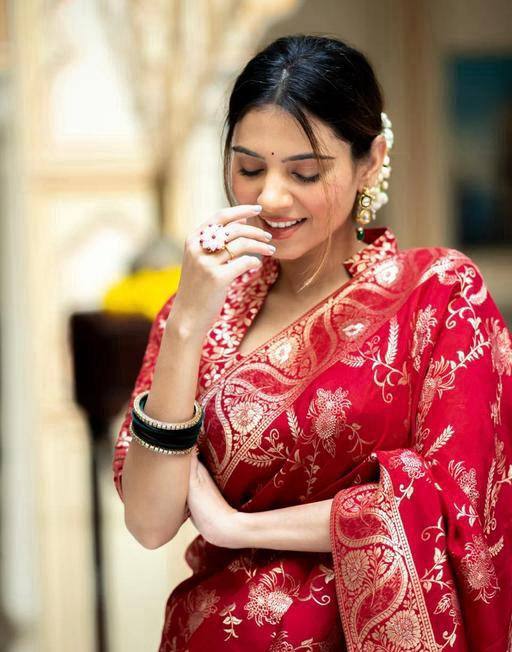 Eloquence Red Soft Silk Saree With A glam Blouse Piece