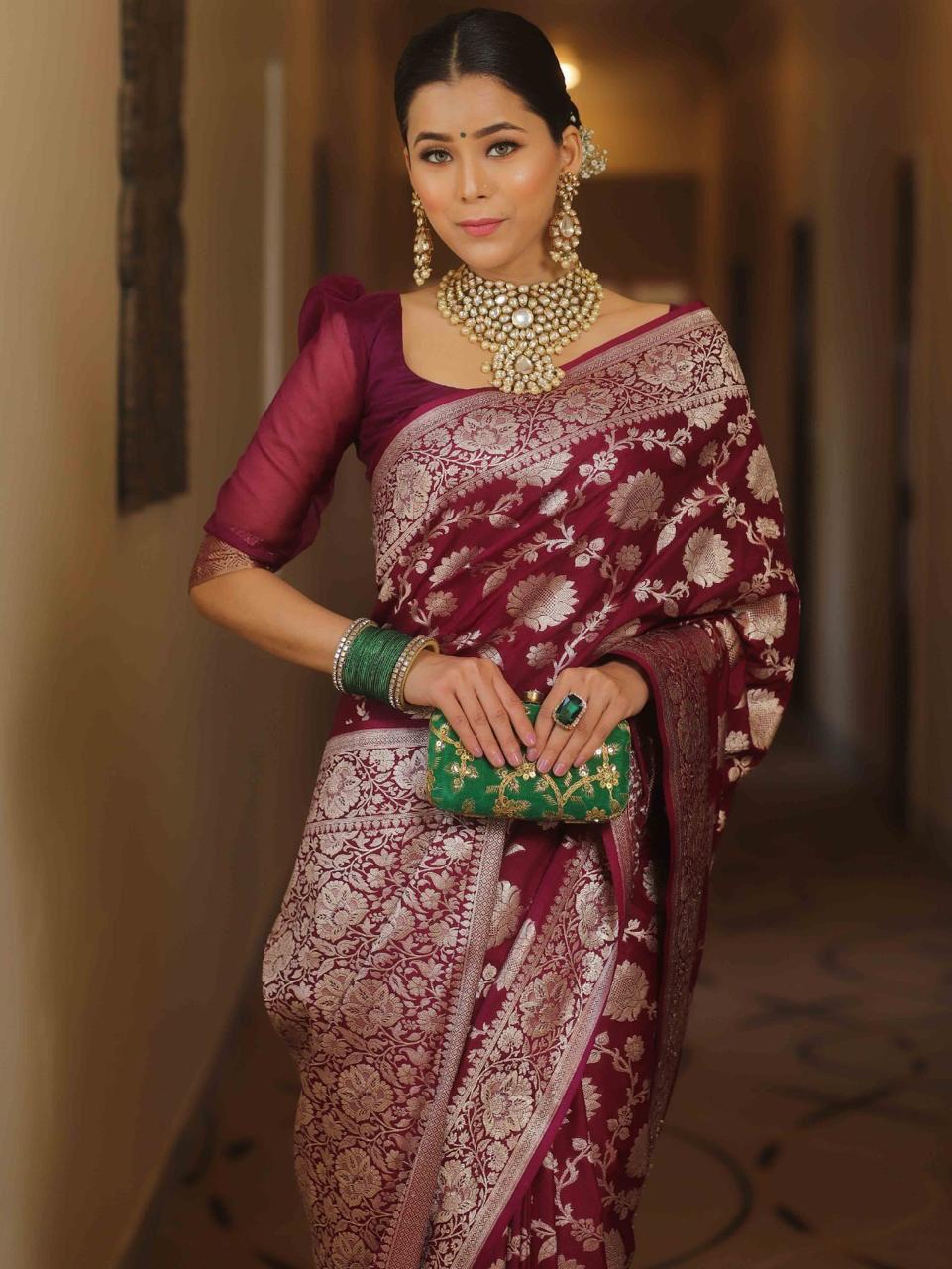 Fugacious Wine Soft Silk Saree With Inspiring Blouse Piece