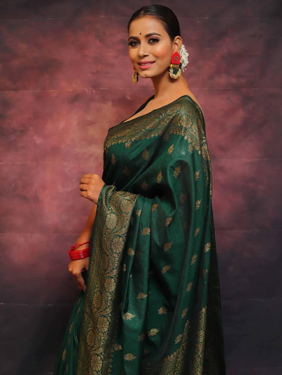 A glam Dark Green Soft Silk Saree With Marvellous Blouse Piece