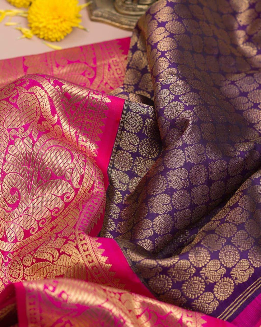 Inspiring Blue Soft Silk Saree With Entrancing Blouse Piece