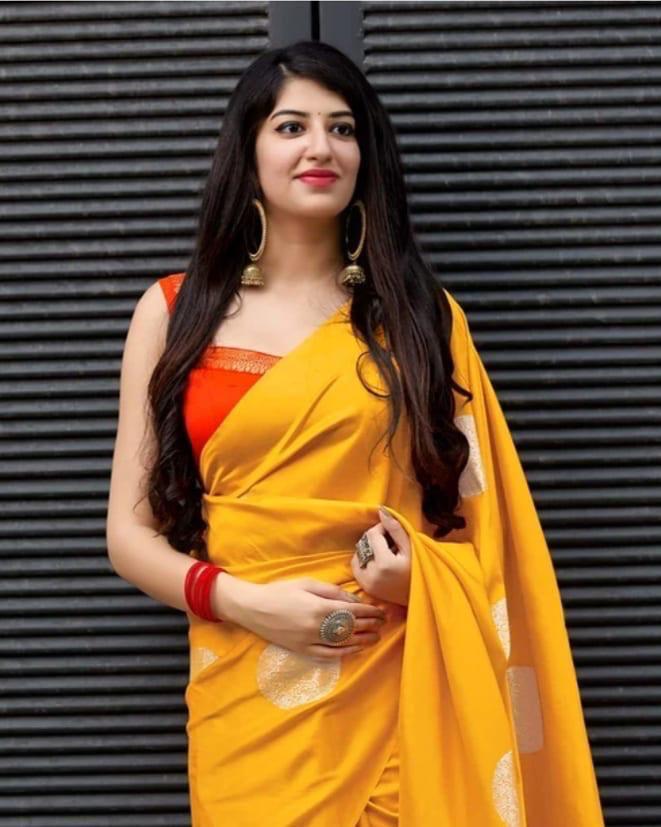 Improbable Yellow Soft Banarasi Silk Saree With Exuberant Blouse Piece