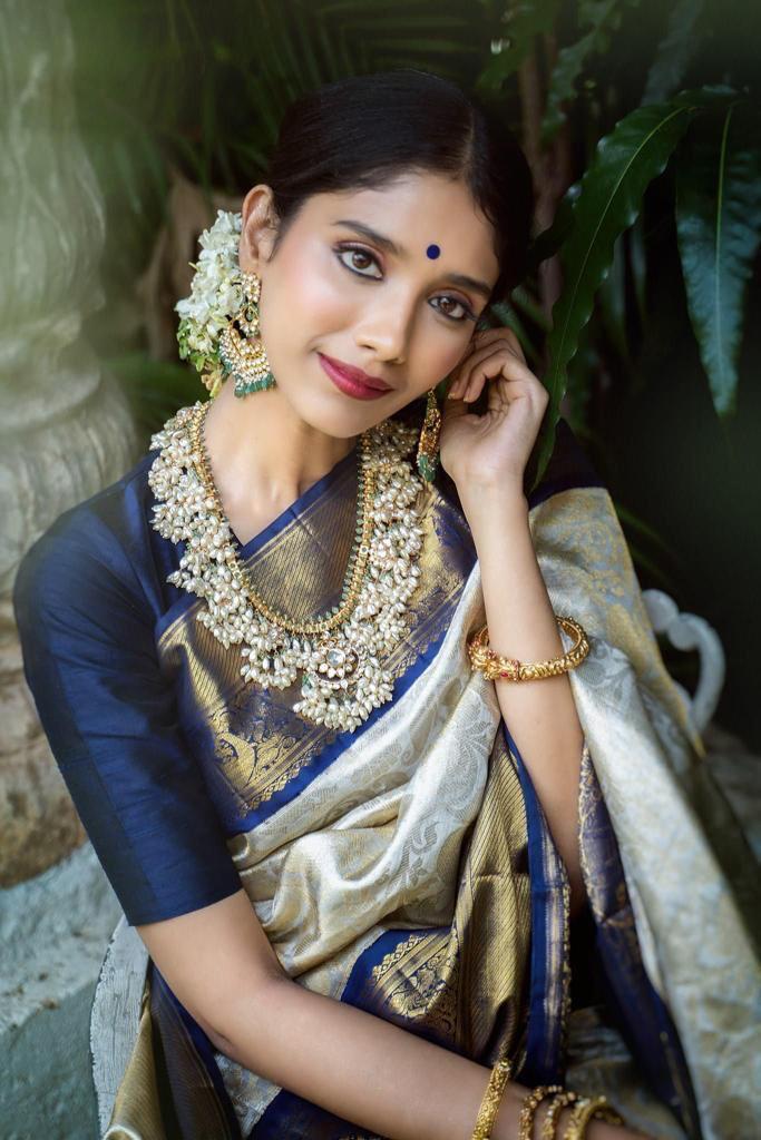 Marvellous Beige And Blue Soft Silk Saree With Outstanding Blouse Piece