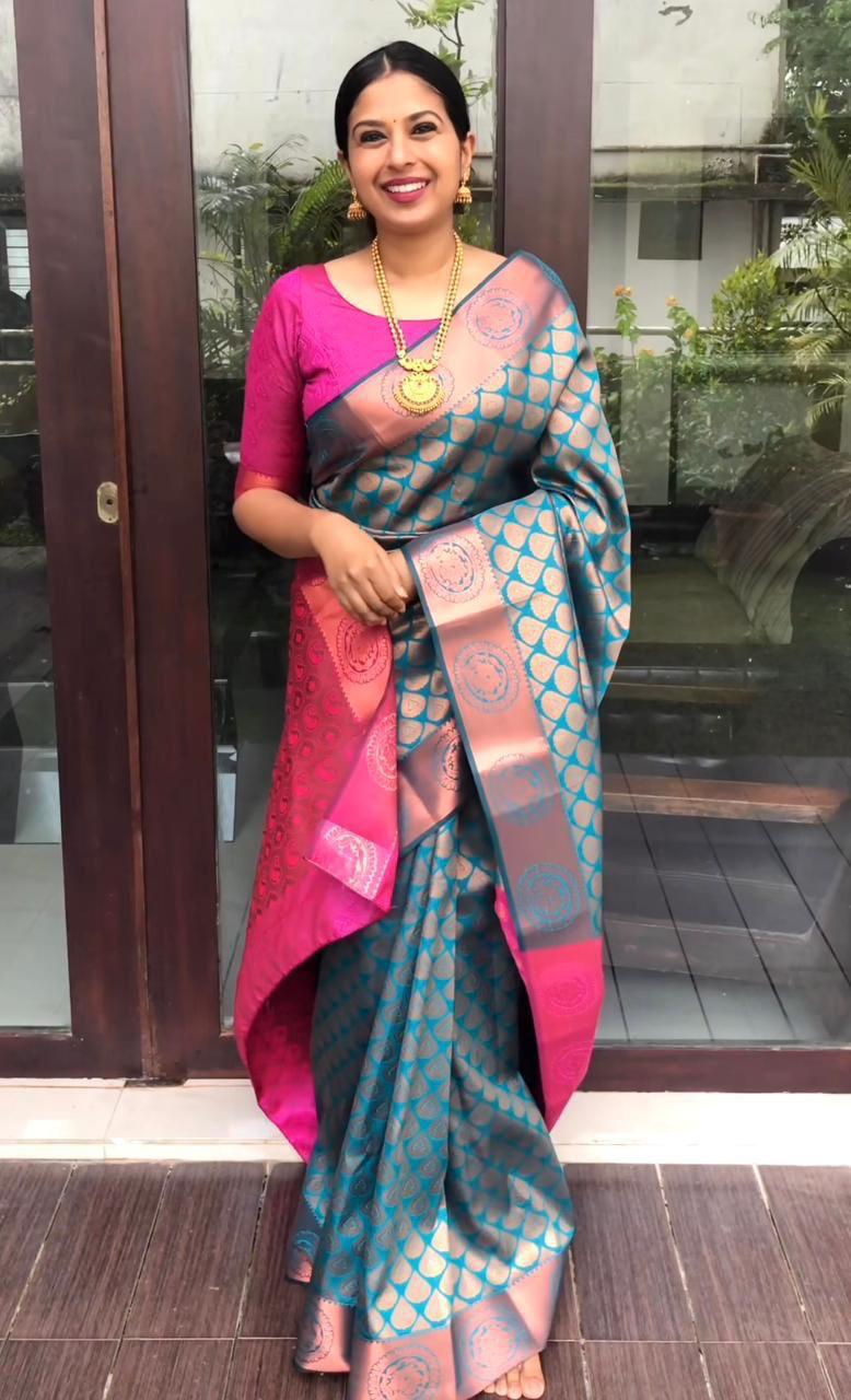 Elegant Rama Soft Banarasi Silk Saree With Gratifying Blouse Piece