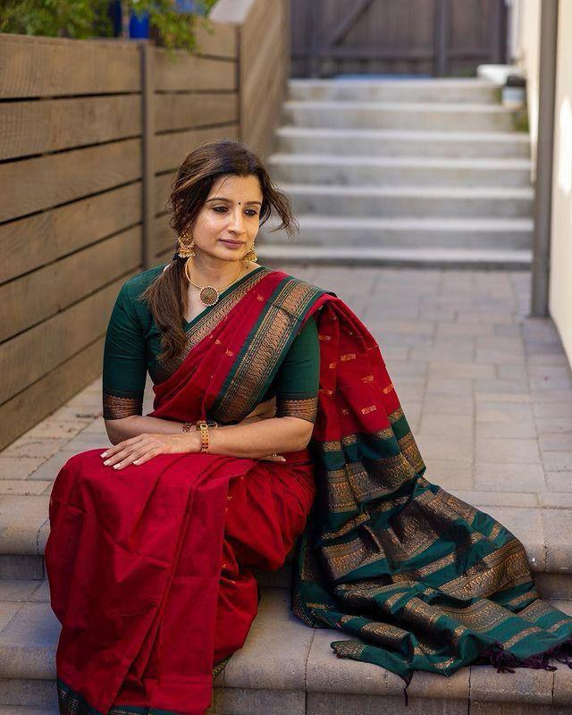 Beautiful Red Soft Silk Saree With Excellent Blouse Piece