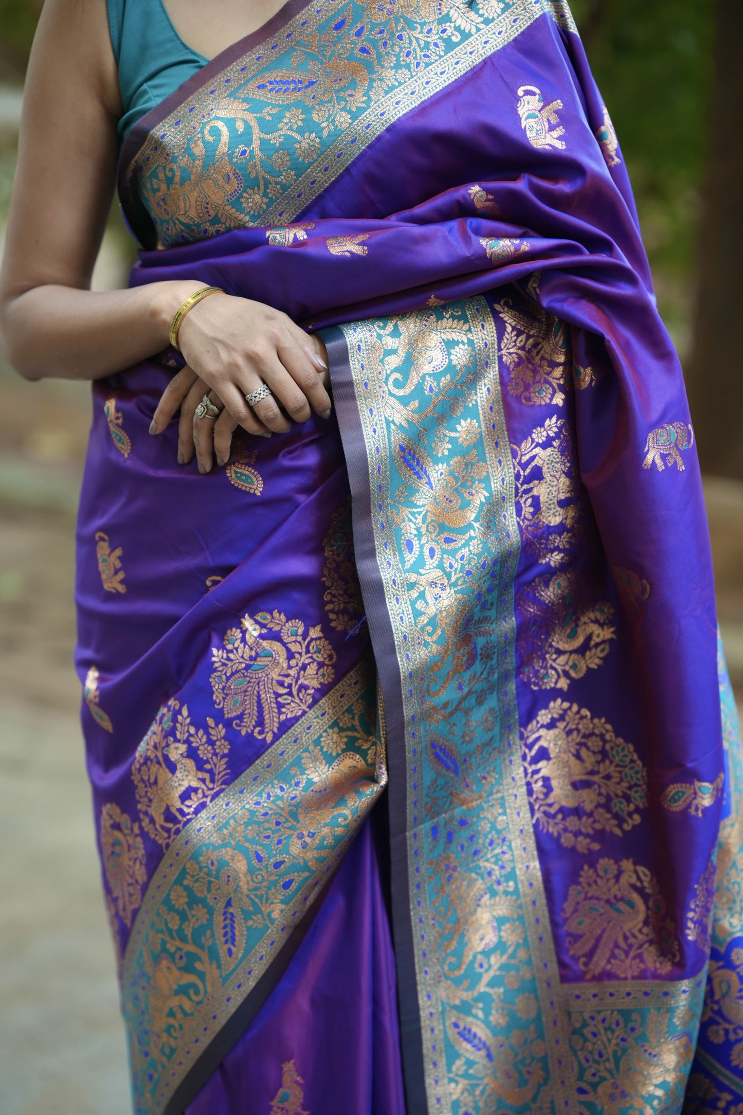Sempiternal Blue Soft Silk Saree With Lassitude Blouse Piece