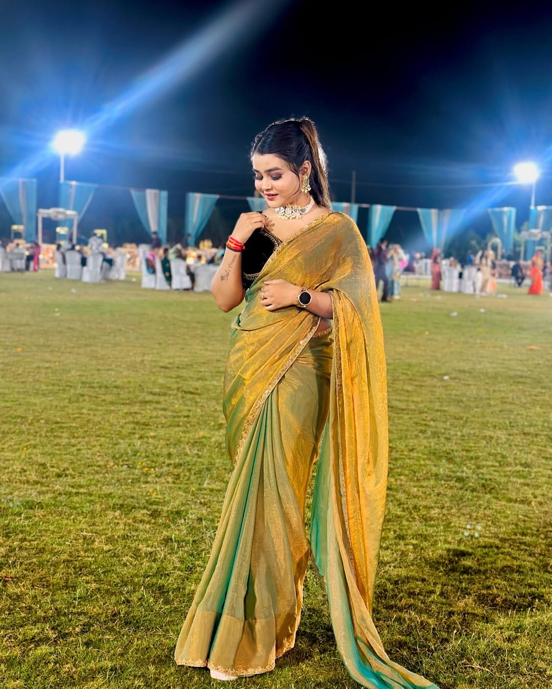 Scintillating Green Fancy Silk Saree With Verdant Blouse Piece