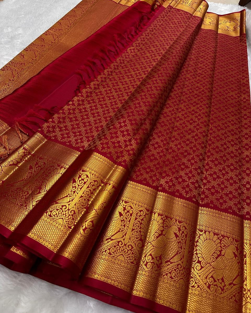 Mesmeric Maroon Soft Banarasi Silk Saree With Opulent Blouse Piece