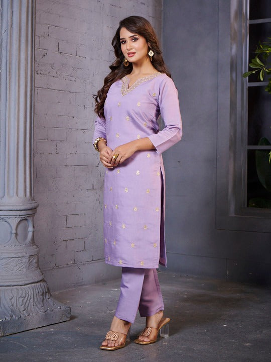 Blooming Women Art Silk Ethnic Motifs Embroidered Thread Work Kurta With Trousers
