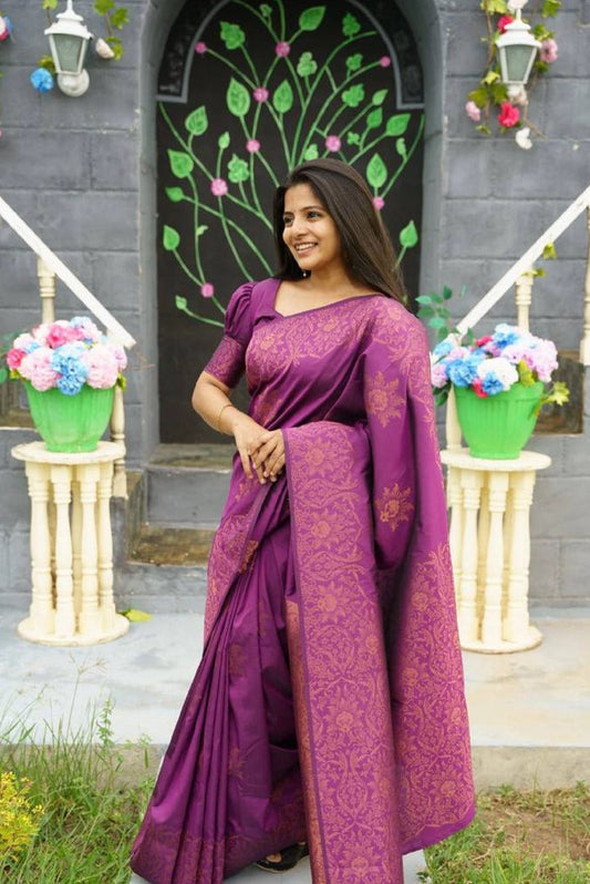 Designer Purple Soft Silk Saree With Excellent Blouse Piece