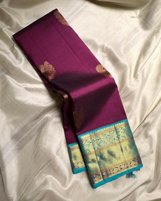 Gorgeous Purple Soft Silk Saree With Beautiful Blouse Piece