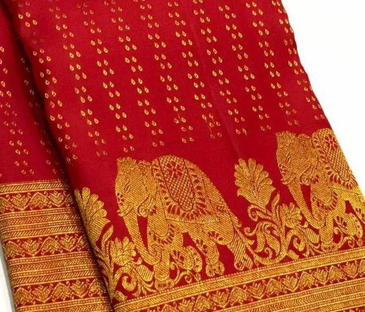 Desultory Red Soft Banarasi Silk Saree With Bewitching Blouse Piece