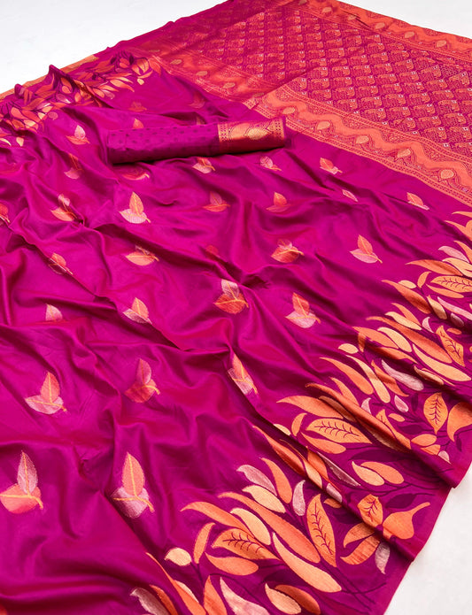 Majesty Dark Purple Soft Banarasi Silk Saree With Splendorous Blouse Piece