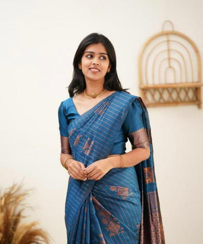 Beleaguer Rama c  Saree With Dissemble Blouse Piece