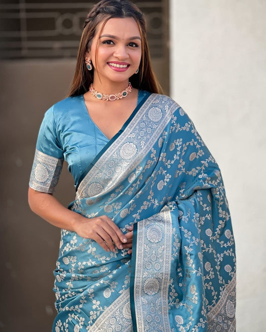 Stunning Firozi Soft Silk Saree With Chatoyant Blouse Piece