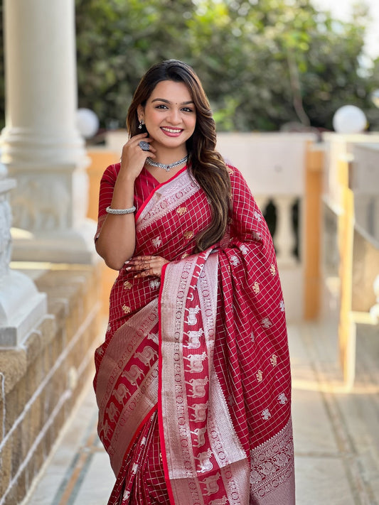 Mellifluous Red Soft  Silk Saree With Lovely Blouse Piece