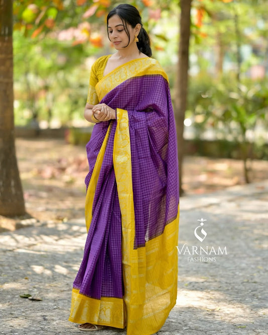 Sonorous Purple Soft Silk Saree With Majestic Blouse Piece