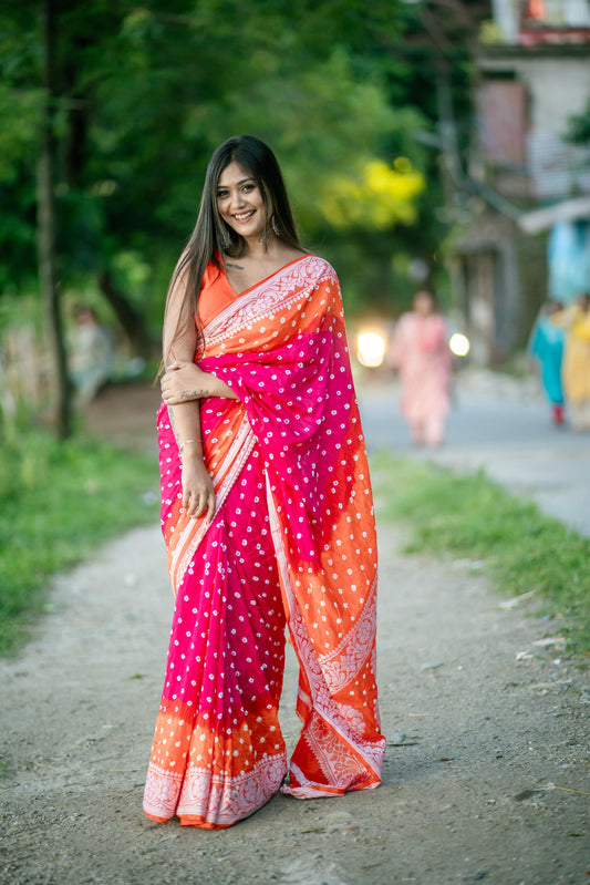 Desirable Dark Pink Dola Silk Saree With Prettiest Blouse Piece