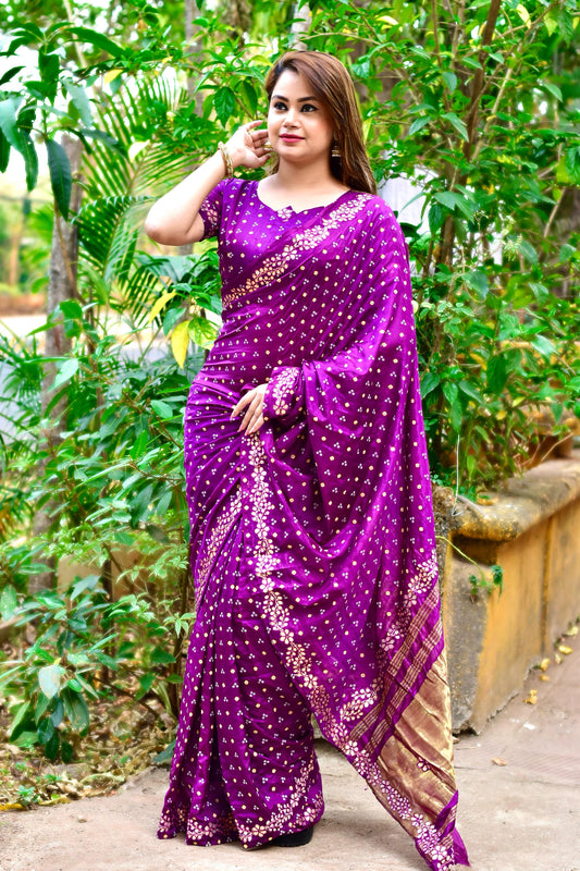 Seraglio Purple Dola Silk Saree With Prettiest Blouse Piece