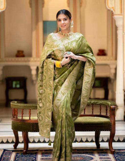 Appealing Mehndi Soft Silk Saree With Gorgeous Blouse Piece