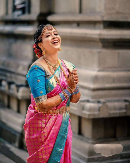 Flamboyant Dark Pink Soft Silk Saree With Energetic Blouse Piece