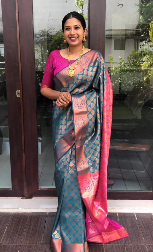 Elegant Rama Soft Banarasi Silk Saree With Gratifying Blouse Piece