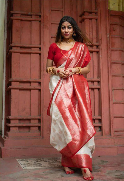 Outstanding Off White Soft Silk Saree With Twirling Blouse Piece