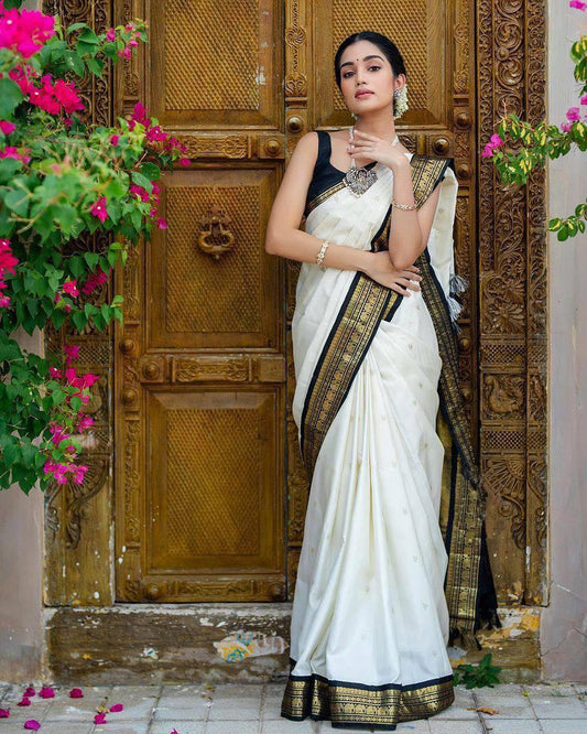 Evocative White Soft Banarasi Silk Saree With Admirable Blouse Piece