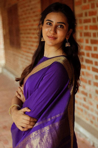 Effulgent Purple Soft Silk Saree With Engaging Blouse Piece 0 Reviews
