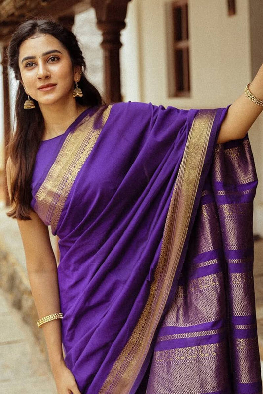 Effulgent Purple Soft Silk Saree With Engaging Blouse Piece 0 Reviews