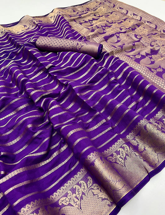 Elegant  Blue Georgette Saree With Elision Blouse Piece