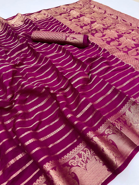 Snappy Wine Georgette Saree With Elision Blouse Piece
