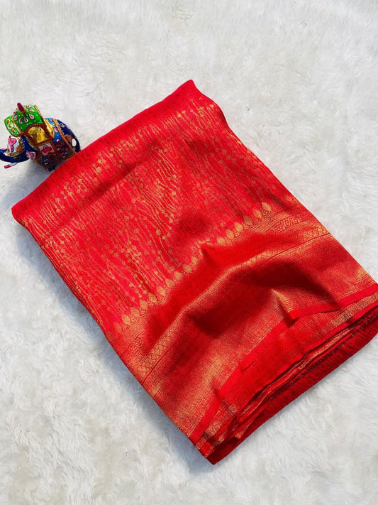 Divine Red Soft Silk Saree With Flattering Blouse Piece