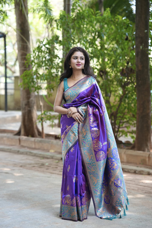 Sempiternal Blue Soft Silk Saree With Lassitude Blouse Piece