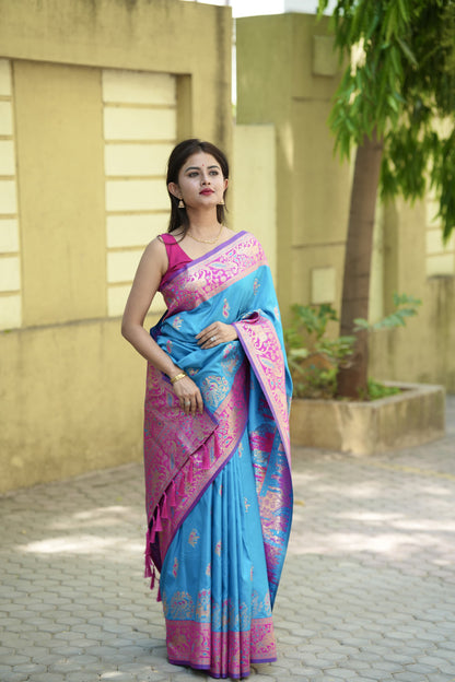 Sempiternal Firozi Soft Silk Saree With Lassitude Blouse Piece