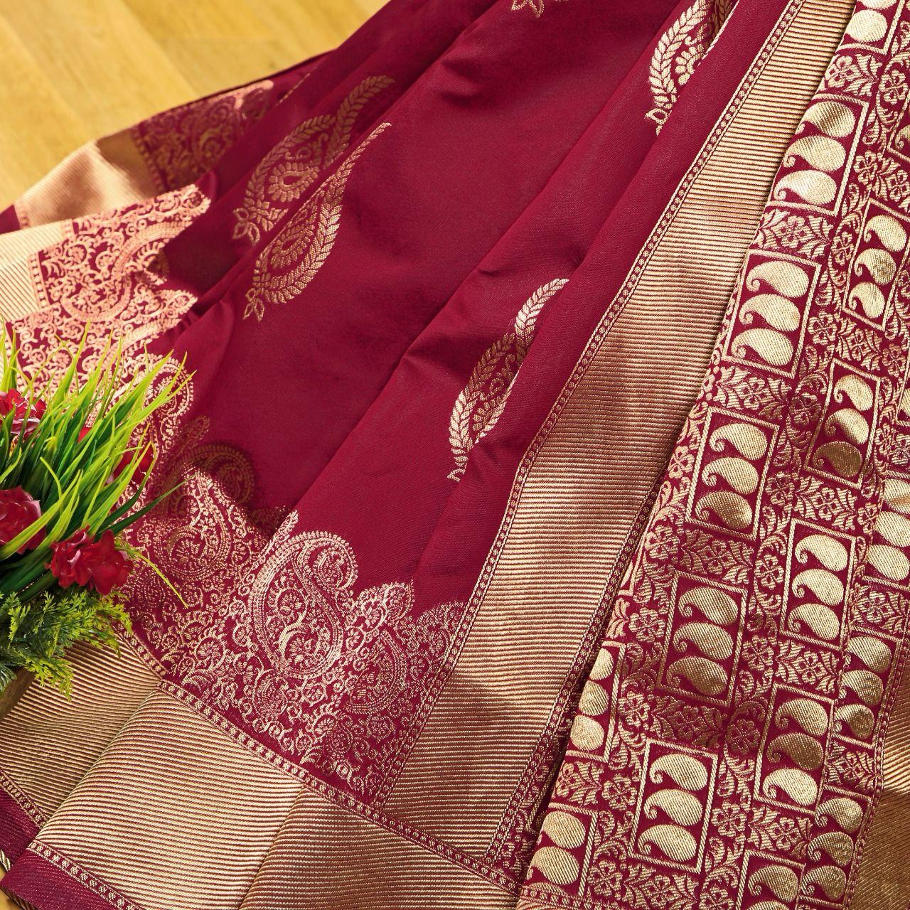 Unique Wine Soft Silk Saree With Wonderful Blouse Piece